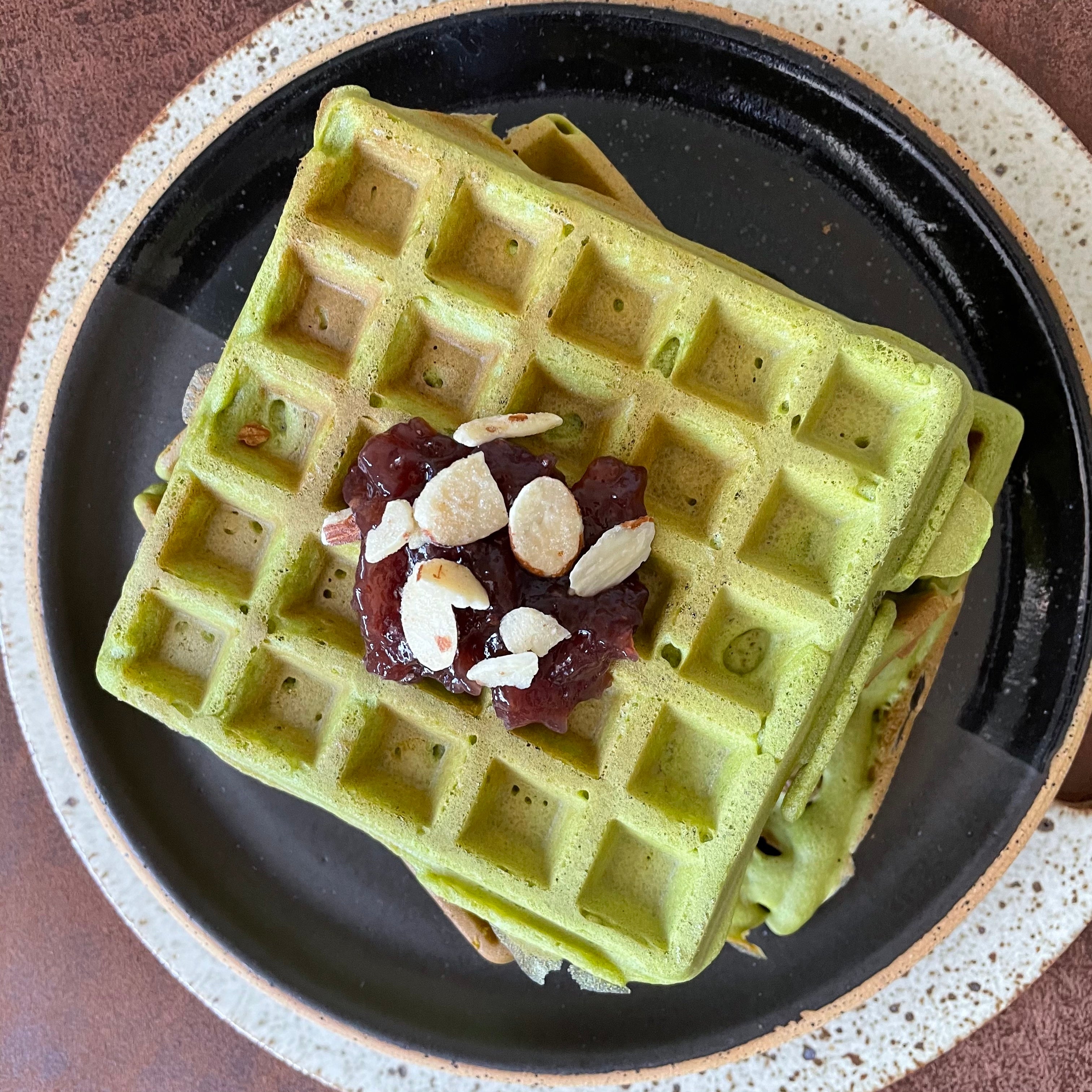 Waffle
 &ndash; Matcha Leaves