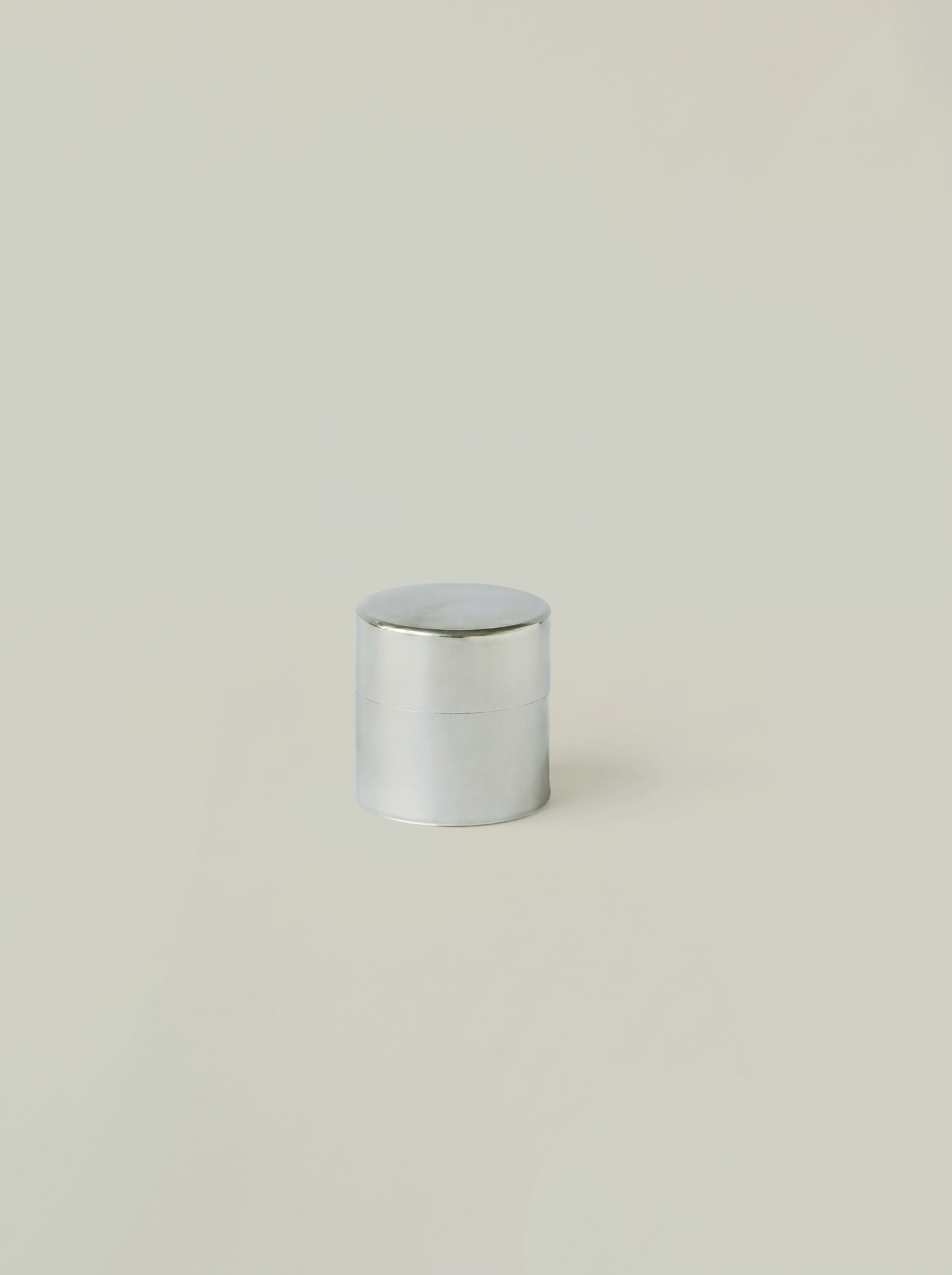 Round Coffee and Tea Tin